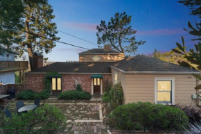 Charming 1933 Ridge-Top Home with Stunning Views home